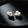Design de Nicho Atração de Riqueza e Auspiciosidade Brilhantes Yuanbao Brincos de Pérola de Água Doce Stud para Mulheres Luxo Leve High-End Ornamentos de Orelha Únicos Brincos