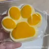 Nuevo Producto Flocado Arcoíris Garra de Gato Barro Mano Flocado Garra de Gato Rebote Lento Libro Rojo Pequeño con Juguete de Amasar Descompresor