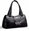 Bolsa Feminina de Couro Genuíno Estilo Europeu e Americano 2024 Bolsa de Mão Fashion e Mais Fácil de Combinar Bolsa Almofada Bolsa de Ombro para Mulheres de Meia-Idade