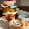 Pulseiras Retro Europeias e Americanas Transfronteiriças de Resina Manchadada, Pulseiras Simples e Modernas para Mulheres, Acessórios de Mão Versáteis com Design de Nicho
