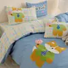 Xiangling Premium Lindo Dibujo Animado Algodón Puro Engrosado Cepillado Estampado Digital Bordado Juego de Cama de Cuatro Piezas