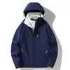 Chaqueta para Mujer Nueva Primavera y Otoño 2025 Desmontable Delgada para Exteriores Resistente al Viento e Impermeable Moderna Ropa de Viaje para Montañismo