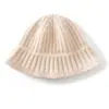 Nueva colección de otoño e invierno: gorro tejido grueso para mujer con ala redondeada, color liso, hecho de cachemira, cálido y a prueba de viento, simple y versátil