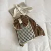 Bolsa de mano transparente 2D de gran capacidad, nueva moda 2026, bolsa de hombro única con un lazo, linda y versátil
