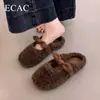 Pantuflas de Algodón con Lazo de Peluche para Mujer Otoño/Invierno 2026 Nuevo Estilo Hogareño Cálido Moda Simple Zapatos de Ballet de Algodón
