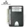 2020 venta caliente bolsa para tarjetas de fibra de carbono RFID antirrobo cepillado ligera y delgada moda europea y americana bolsa para tarjetas de identificación cubierta de tarjeta de piel de vaca