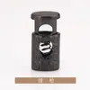 Patrón Cuadrado Columna Plana Agujero Único Metal Elástico Presión Cordón Hebilla Ajuste Elástico Campana Colgante Hebilla de Resorte T5167
