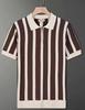 Moderna Nova Malha Casual Respirável de Manga Curta Estilo Britânico Slim Simples Listrada em Bloco de Cores Camisa Polo com Lapela para Homens