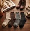 Meias Novas Femininas Outono e Inverno Meia-Panturrilha com Estampa de Laço Alta Elasticidade Respiráveis Amigáveis à Pele Meias Femininas Meias da Moda