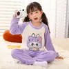 2026 Nuevos Pijamas de Franela para Niños Otoño e Invierno Cálido Más Terciopelo Niñas Niños Medianos y Grandes Conjunto de Forro Polar de Coral para Niñas