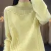 2026 Suéter Suelto de Moda Cálido Corto con Cuello Medio Alto Par con Prendas de Punto Engrosado Versátil Nuevo Top Otoño/Invierno para Mujer
