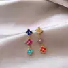 Brincos Coloridos de Trevo de Quatro Folhas com Zircônia para Mulheres, Brincos de Luxo Leve de Alta Qualidade, Brincos com Design de Nicho, Brincos Versáteis e Fashion