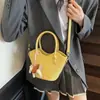 2025 Nuevo Bolso Pequeño Elegante de Diseño de Nicho de Alta Gama de Moda para Mujer Versátil Moda Coreana Exquisito Bolso Cruzado