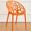 Cadeira de plástico moderna e minimalista para adultos, cadeira de jantar criativa e personalizada, cadeira preguiçosa elegante e casual com encosto para uso doméstico, cadeira de varanda