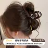 Presilha de cabelo marrom estilo francês para mulheres, moderna e versátil, com toque de luxo, presilha de tubarão, novo modelo 2026, acessório de cabelo tipo garra Maillard