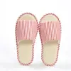 Pantuflas de lino para hoteles de estrellas y clubes, pantuflas silenciosas antideslizantes para el hogar para parejas, pantuflas de algodón y lino absorbentes de sudor