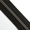 Fabricante Personaliza Cremalleras con Certificación Europea para Bolsos y Ropa, Cremalleras Color Oro Rosa de Siete Tonos, Cremalleras de Nylon Galvanizado Talla 3 y Talla 5