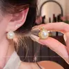 Brincos de pérola duplos de alta qualidade estilo retrô de Hong Kong para mulheres, luxo leve, nicho, moda versátil, elegantes, estilo influencer
