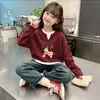 Blusa de Tricô Waffle Estilo Coreano Falsa de Duas Peças com Mangas Longas para Meninas, Novo Estilo Primavera/Outono para Crianças de Tamanho Médio e Grande, Versátil, Estilosa, Camada Base Solta