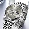 Star Zhang Zhilin avala el reloj de cuarzo transfronterizo de la marca Oli, reloj de hombre resistente al agua para negocios.
