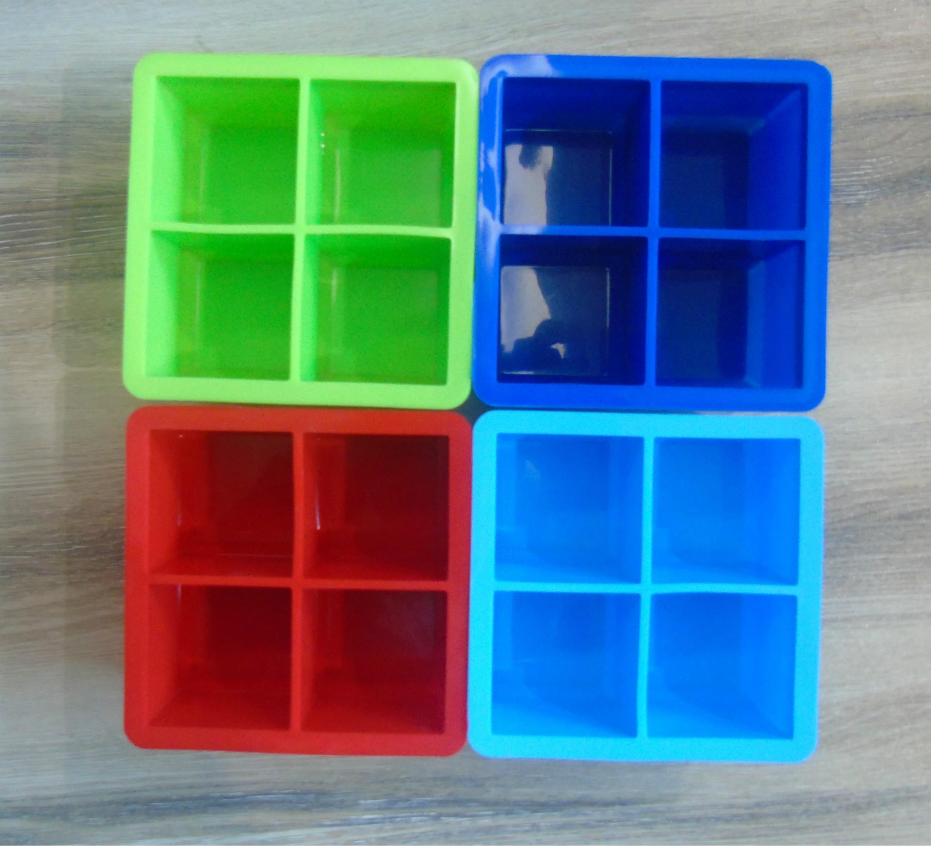 4453600135_1350105875