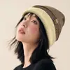 Gorro de Punto al por Mayor Nuevo Estilo Otoño e Invierno de 25 Años para Mujer, Versátil y Cálido para el Invierno, Gorro de Lana Casual y Versátil para Clima Frío
