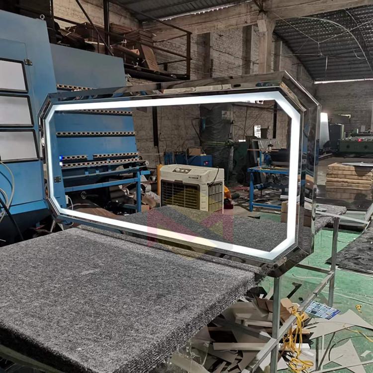 b0e07da3e44579316897fe9ebfa2a2