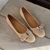 Zapatos casuales de corte bajo para mujer para otoño, mocasines para el trabajo 2026, estilo coreano versátil con hebilla de cinturón, aumento de altura interno, punta redonda