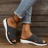 Comercio Electrónico Transfronterizo Europa y América Zapatillas Tallas Grandes 2026 Flyknit Verano Una Tira Estilo Nuevo Pareja Transpirable Casual para Mujer Ropa de Exterior