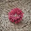 Crisântemo de Agulha de Pinheiro Artificial Crisântemo Garra de Caranguejo Grampo de Cabelo Chapéu de Formatura Materiais DIY Grampo de Cabelo Adorno de Cabeça Hanfu Caixa de Açúcar Adereços de Fotografia