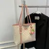 Bolsa Tote Simples de Moda Verão 2026 para Mulheres, Grande Capacidade para o Dia a Dia, Estilo Coreano, Design de Nicho, Bolsa de Ombro Tendência