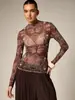 Bestseller transfronterizo europeo y americano retro paisley malla manga larga corte ajustado transparente sexy top básico