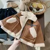 Chaqueta con forro polar para niño, abrigo de invierno con forro de pelo, top de borrego para niño, chaqueta de motocicleta engrosada para niño pequeño de otoño e invierno