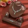 Tiktok Nuevo Conjunto de Collar, Aretes y Pulsera de Flor de Cristal Rosa Dulce y de Alta Gama Joyería de Moda y Ecológica