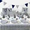 Nova cor quadriculada prato de papel copo de papel feriado festa de aniversário piquenique talheres descartáveis terno decorativo string bandeira