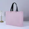 Sacola de compras ecológica de tecido não tecido estendida, cor sólida, moderna, para lojas de roupas, sacola de compras de roupas masculinas e femininas com logotipo personalizado