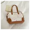 Moda Simple Nueva de Primavera Bolso de Hombro Bolso Grande de Mano para Mujer 2026 Diseño de Nicho para Viajes Diarios Bolso Tote para Mujer