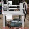 Pequeña máquina eléctrica de rotura máquina cortadora máquina manual de laminado de tiras de bambú máquina de rotura de bambú máquina de laminado de procesamiento de bambú para el hogar