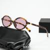 Nuevas gafas de sol redondas de carey con montura pequeña, estilo retro nerd, para mujer, de 2024, con diseño de libro rojo, gafas de sol anti-ultravioleta famosas en internet.