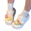 Nuevos Zuecos de Fiesta Tropical Accesorios Encantos Divertidos para Zapatos DIY Lindas Hebillas Versátiles para Zapatos Colgantes Desmontables para la Superficie del Zapato