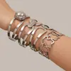 Pulseras de Moda Europeas y Americanas con Cuentas Redondas Grandes, Set de Pulseras de Acero Inoxidable Huecas, Diseño Exagerado y Único, Chapado en Oro de 18 Quilates