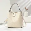 Bolso Cubo de Regalo Transfronterizo Nuevo Bolso Cruzado de Verano Bolso de Moda para Mujer Bolso de Mano de Gran Capacidad Bolso Tejido de Hombro para Mujer
