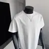 Nueva camiseta de manga corta para hombre, corte holgado, cuello redondo, camiseta básica, top versátil casual de moda de verano, ropa transpirable para hombre