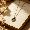 Collar Retro Europeo y Americano Cuadrado con Diamantes Brillantes de Acero de Titanio para Mujer, Moderno, Lujo Ligero, Exquisito, Versátil, Cadena de Clavícula de Cubo de Azúcar de Alta Gama