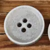 Botones biselados de hueso de vaca en caqui y gris claro, hechos de material de hueso de vaca natural, para abrigos, chaquetas y camisas de otoño e invierno