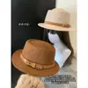 Gorra plana de punto retro estilo francés para mujer, nueva colección de otoño 2026, sombrero de ala ancha, estilo británico, hace que la cara se vea más pequeña, sombrero de jazz