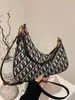 Bolsas Estilo Nuevo Europeo y Americano Bolsos de Mano de Gran Capacidad, Modernos Bolsos Cruzados de Hombro con Letras, Bolsos Retro Bordados de Media Luna para Mujer