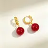 Pendientes y ear cuffs de perlas versátiles de estilo coreano, elegantes y de moda, con un diseño de lujo ligero para mujer, venta al por mayor