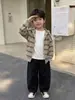 Nueva colección de otoño de suéteres y cárdigans para niños: Cárdigan de punto a rayas para niños, estilo coreano, versátil, moderno y a la moda para los más pequeños