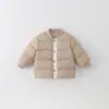 Novos estilos de outono e inverno de jaquetas de plumas para bebês e crianças pequenas: roupas externas quentes e casuais para bebês meninos e meninas, tops leves de pluma de pato branco